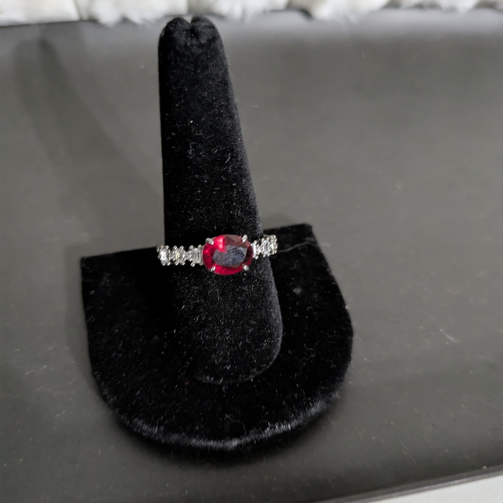 Bomb Party Ring - Red Stone With Czs